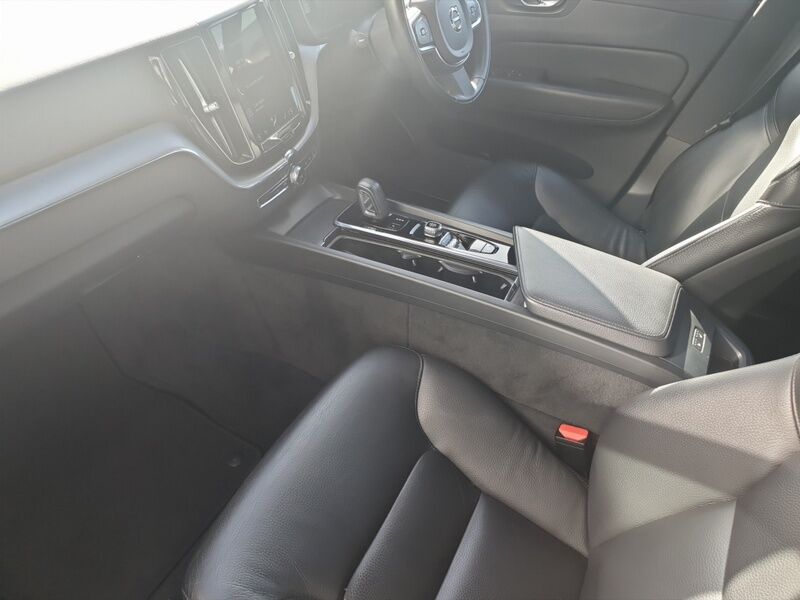 More views of Volvo XC60