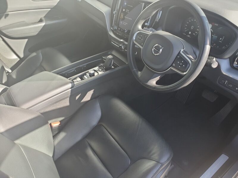 More views of Volvo XC60