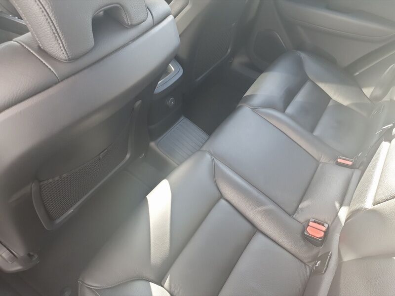 More views of Volvo XC60