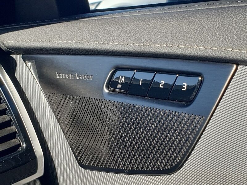 More views of Volvo XC90