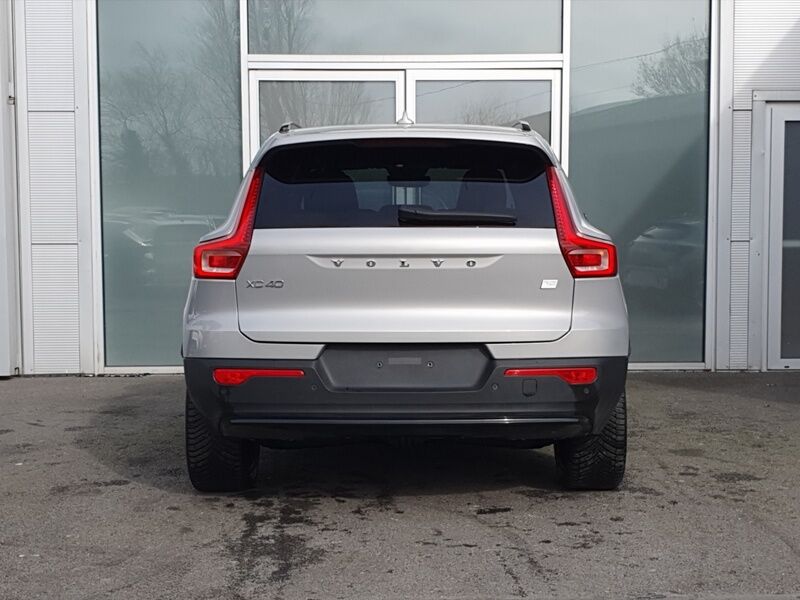More views of Volvo XC40
