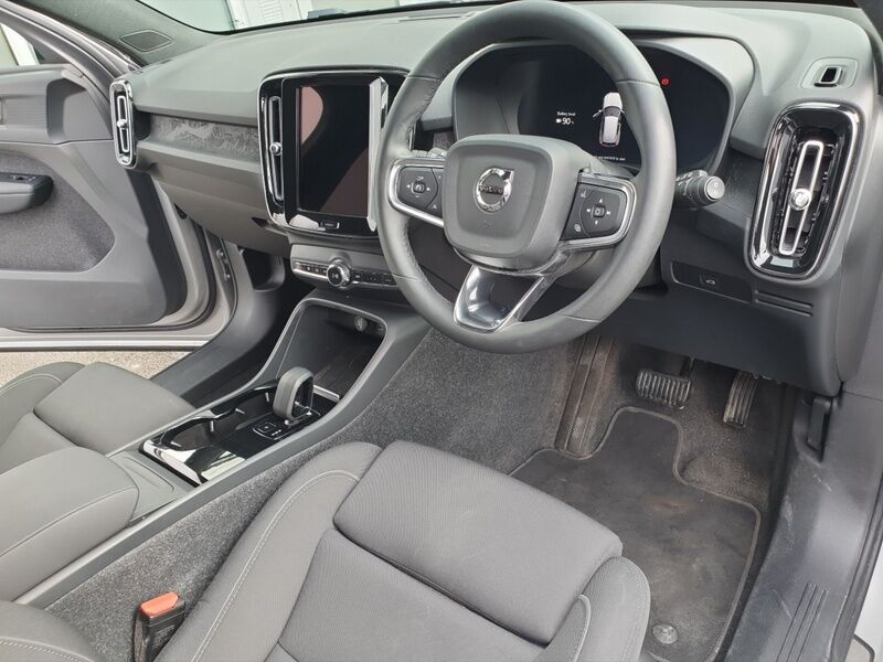 More views of Volvo XC40