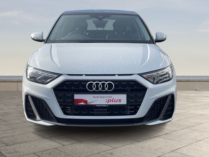 More views of Audi A1