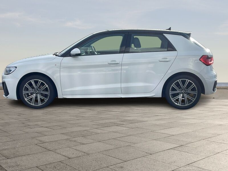 More views of Audi A1