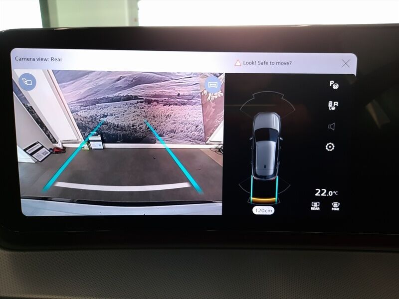 More views of Audi Q3