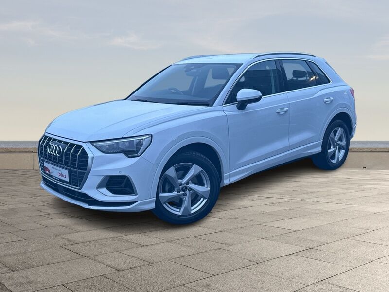 More views of Audi Q3