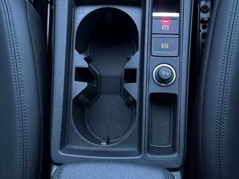 More views of Audi Q3