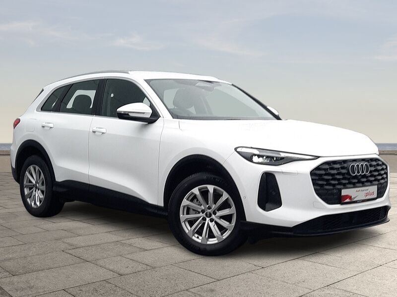 More views of Audi Q5