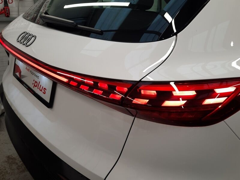 More views of Audi Q5