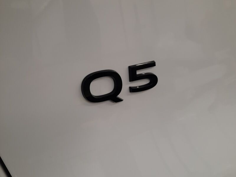 More views of Audi Q5