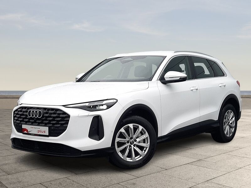 More views of Audi Q5