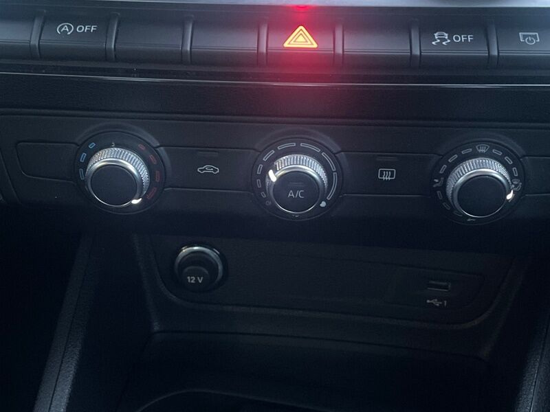 More views of Audi Q2