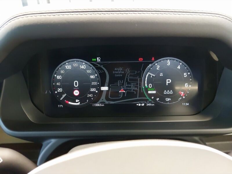 More views of Land Rover Defender