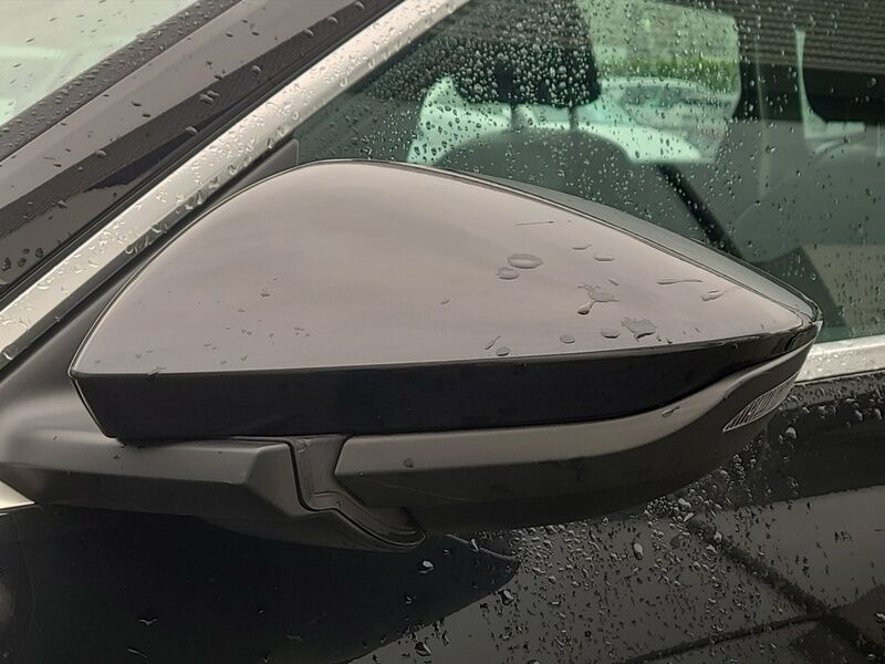 More views of Audi Q8 e-tron