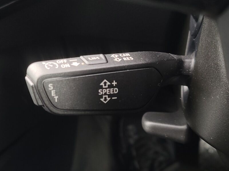 More views of Audi Q8 e-tron