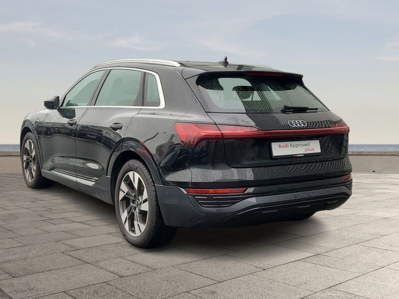 More views of Audi Q8 e-tron