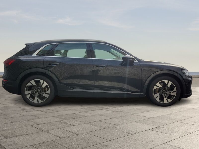 More views of Audi Q8 e-tron