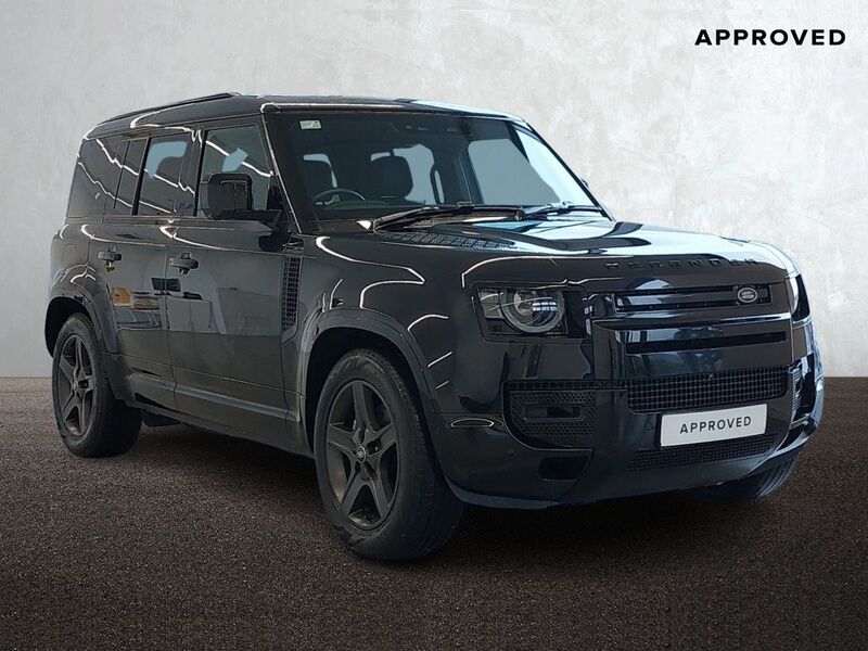 More views of Land Rover Defender