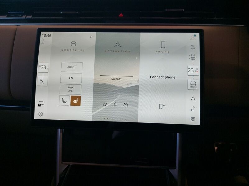 More views of Land Rover Range Rover