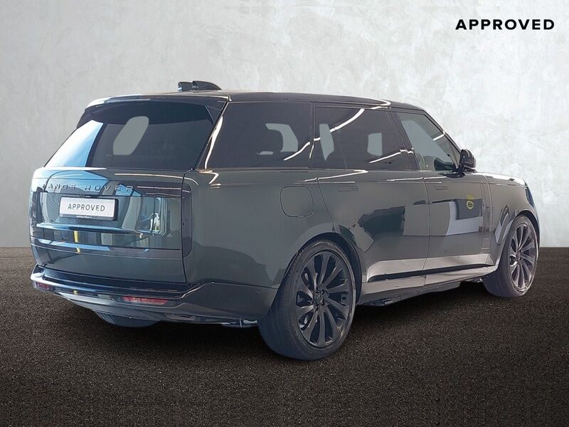 More views of Land Rover Range Rover