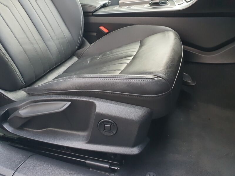 More views of Audi A6