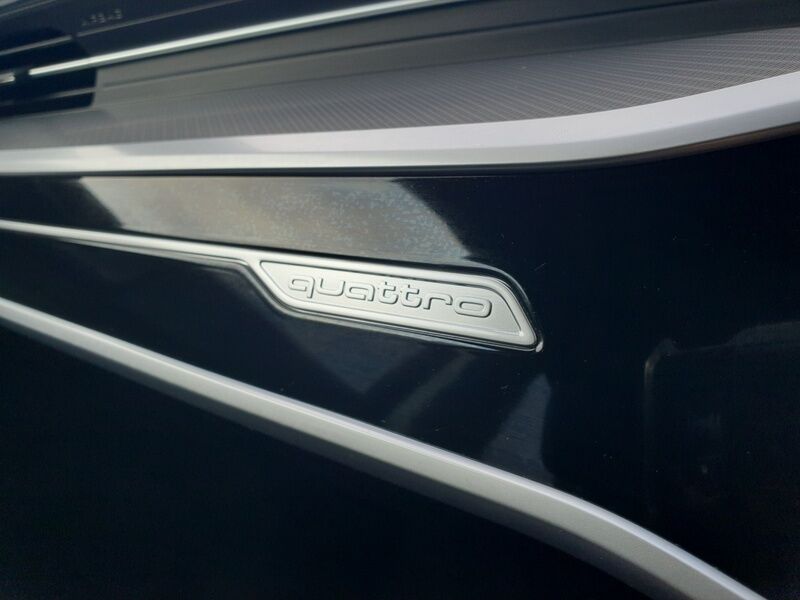 More views of Audi A6