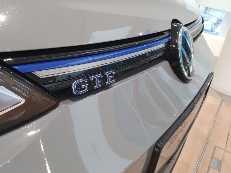 More views of Volkswagen Golf