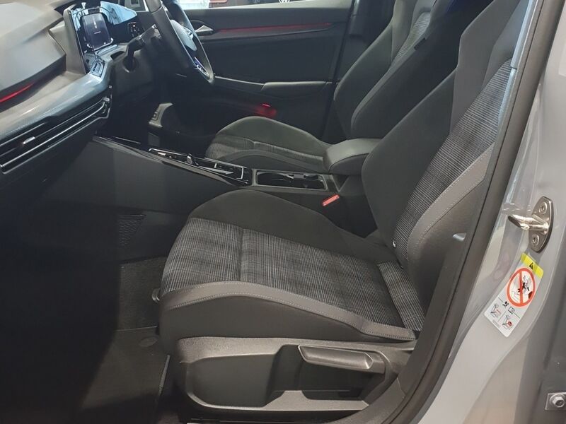 More views of Volkswagen Golf