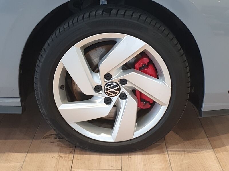 More views of Volkswagen Golf