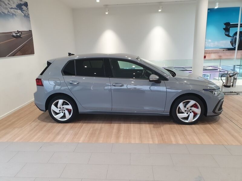 More views of Volkswagen Golf