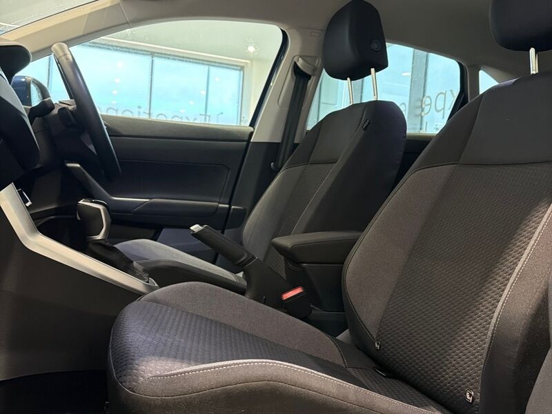 More views of Volkswagen Taigo