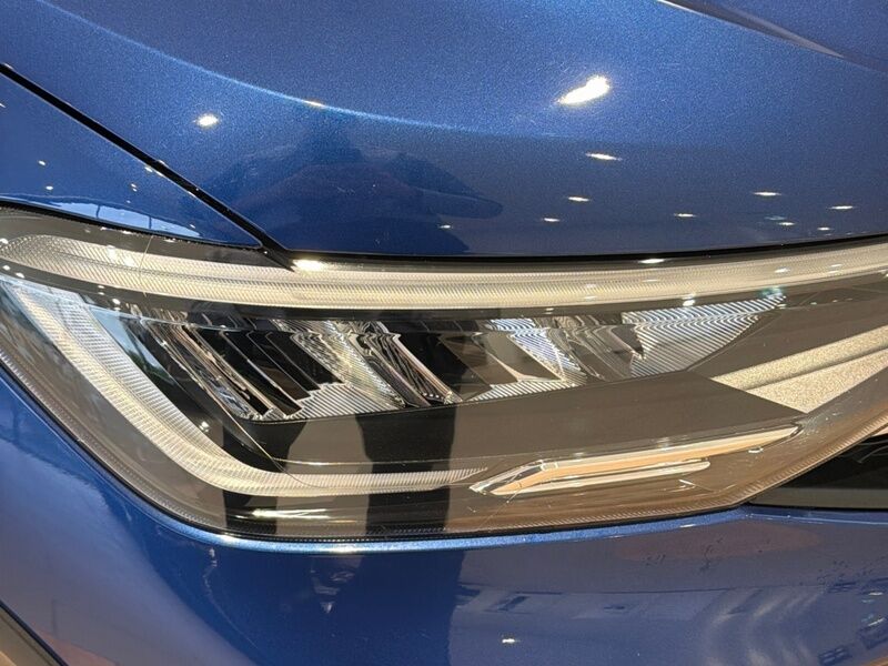 More views of Volkswagen Taigo