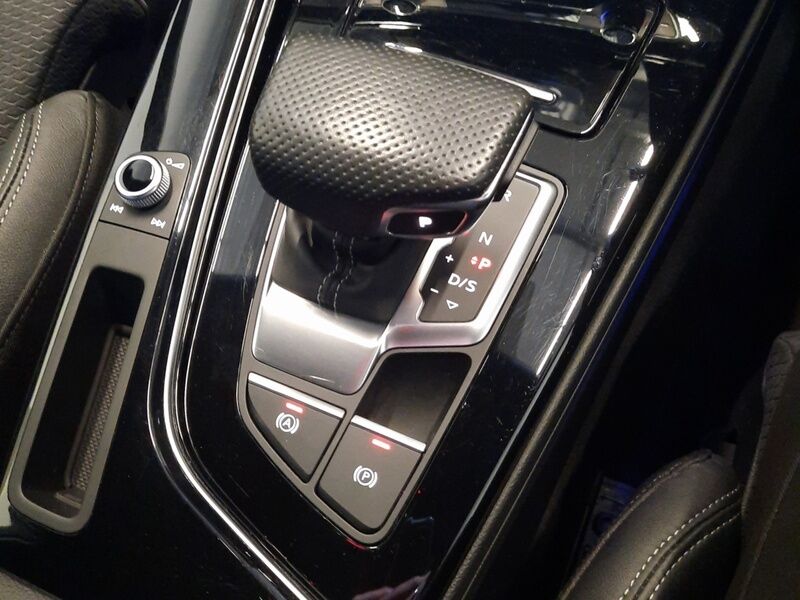 More views of Audi A4