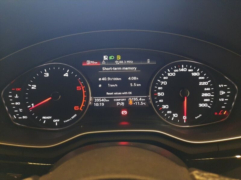 More views of Audi A4