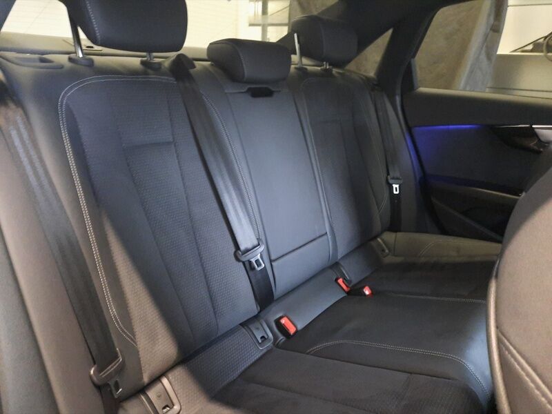 More views of Audi A4