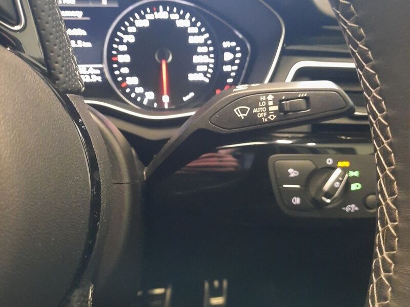 More views of Audi A4