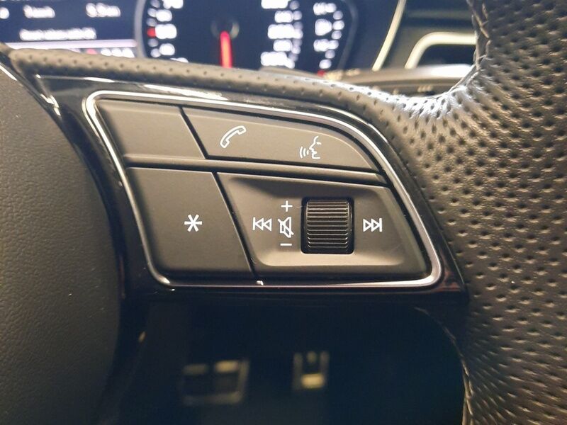 More views of Audi A4