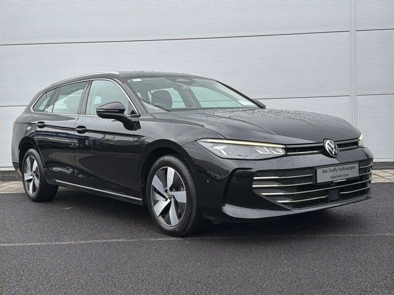 More views of Volkswagen Passat