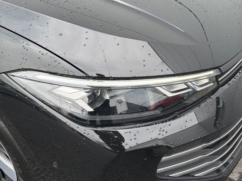 More views of Volkswagen Passat