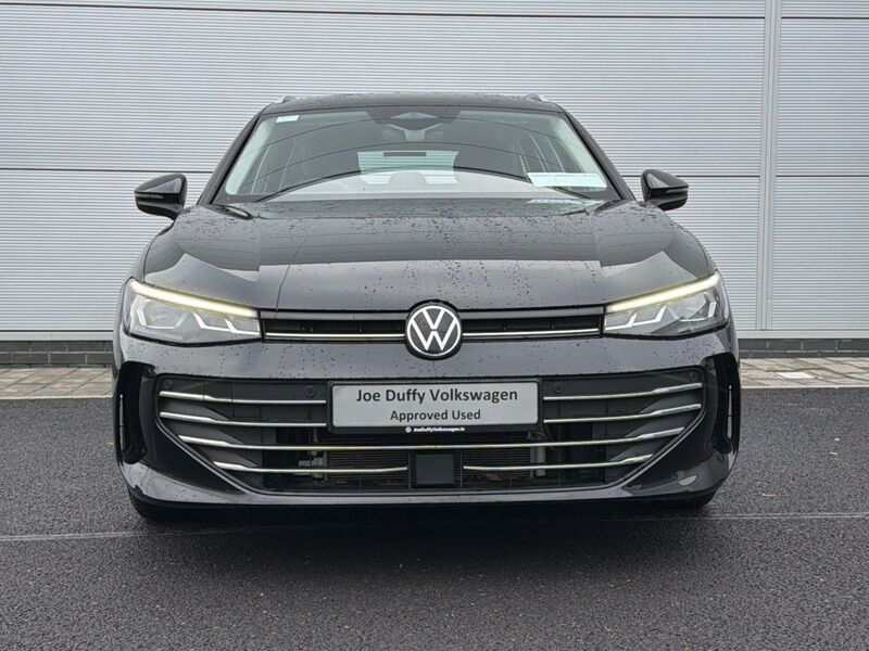 More views of Volkswagen Passat