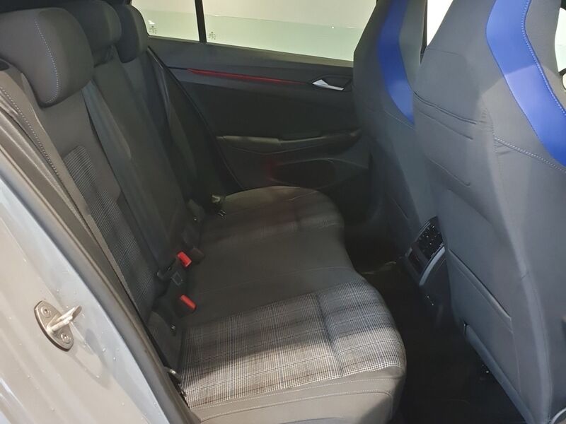 More views of Volkswagen Golf