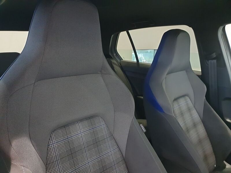 More views of Volkswagen Golf