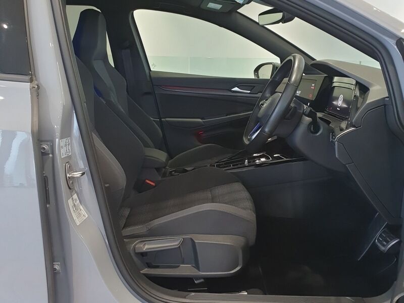 More views of Volkswagen Golf