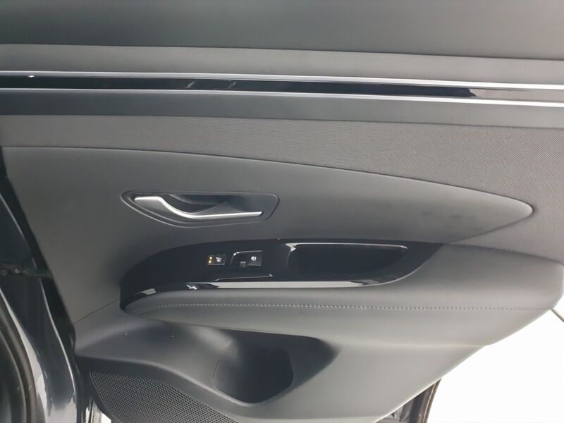 More views of Hyundai Tucson