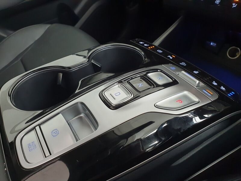 More views of Hyundai Tucson