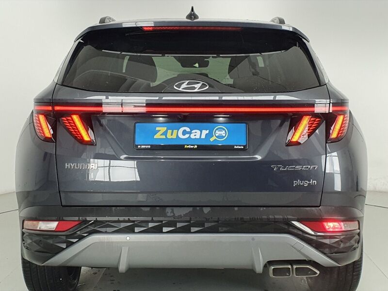 More views of Hyundai Tucson