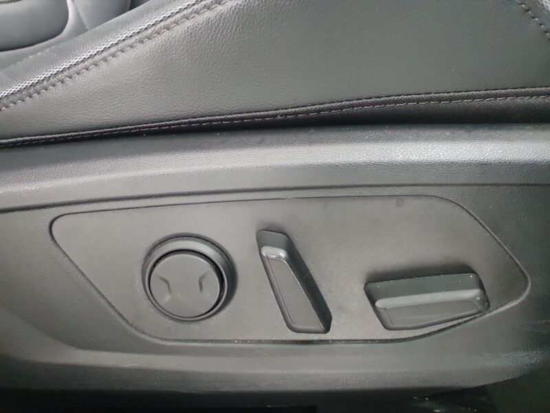 More views of Hyundai Tucson