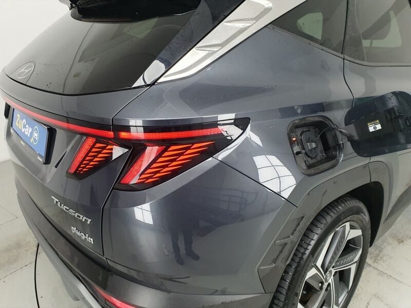 More views of Hyundai Tucson