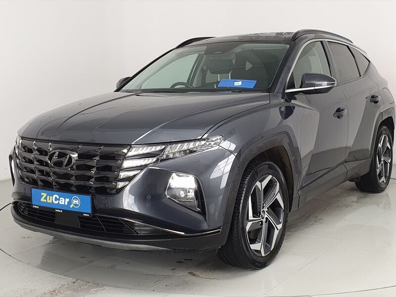 More views of Hyundai Tucson