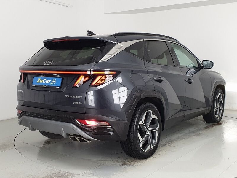 More views of Hyundai Tucson